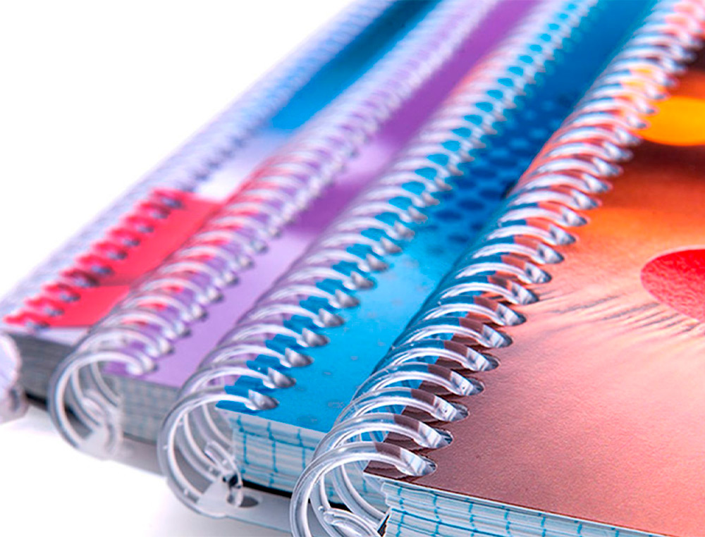 SPIRALE Q-CONNECT PLASTIQUE TRANSPARENT RELIEUR PAS 32 5:1 20F CALIBRE 1.8MM DIAMÈTRE 6MM BOÎTE 100 UNITÉS