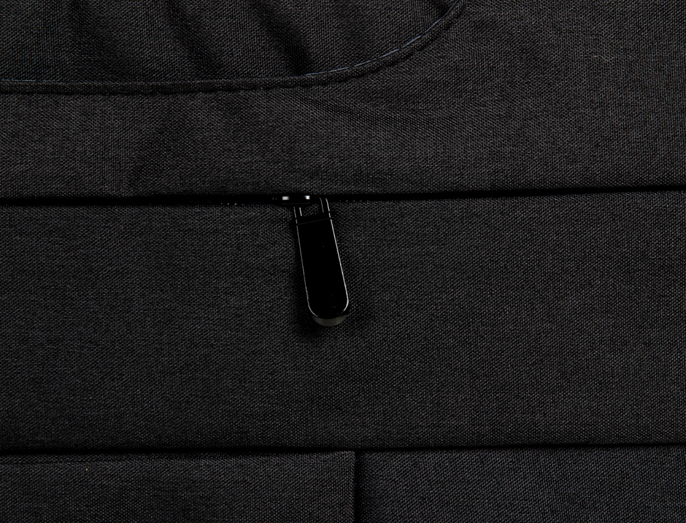 SACOCHE ORDINATEUR Q-CONNECT POIGNEES AMOVIBLES FERMETURE  ECLAIR COMPARTIMENTS EXTERIEURS 39X28X2CM NOIR