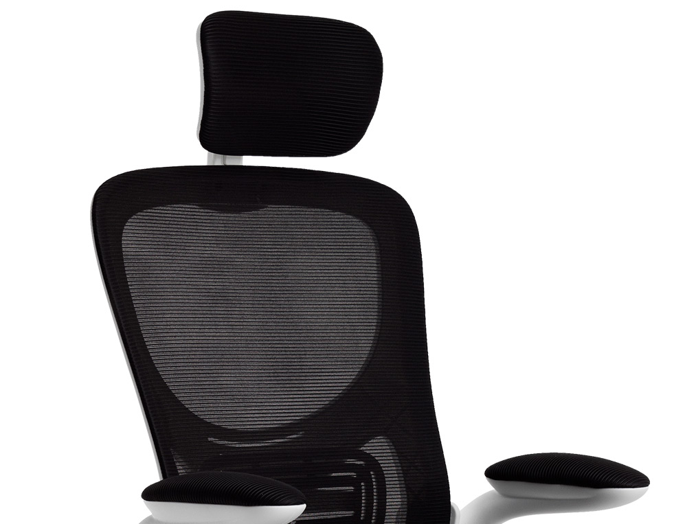 FAUTEUIL ERGONOMIQUE Q-CONNECT PALERMO MAILLE BASE NYLON HAUTEUR MAX 1300MM LARGEUR 630MM PROF 680MM NOIR ET BLANC